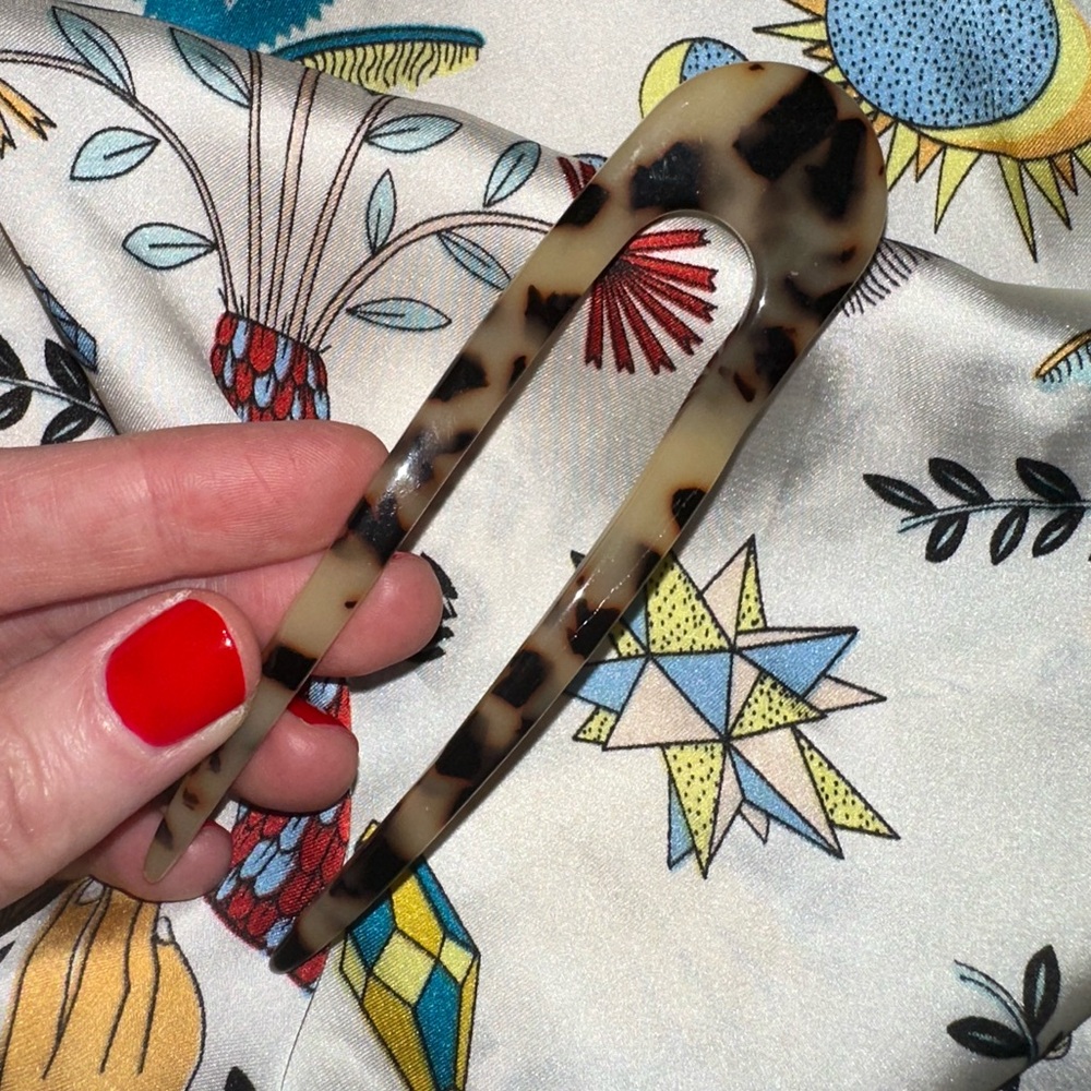 Machete Hair Pin